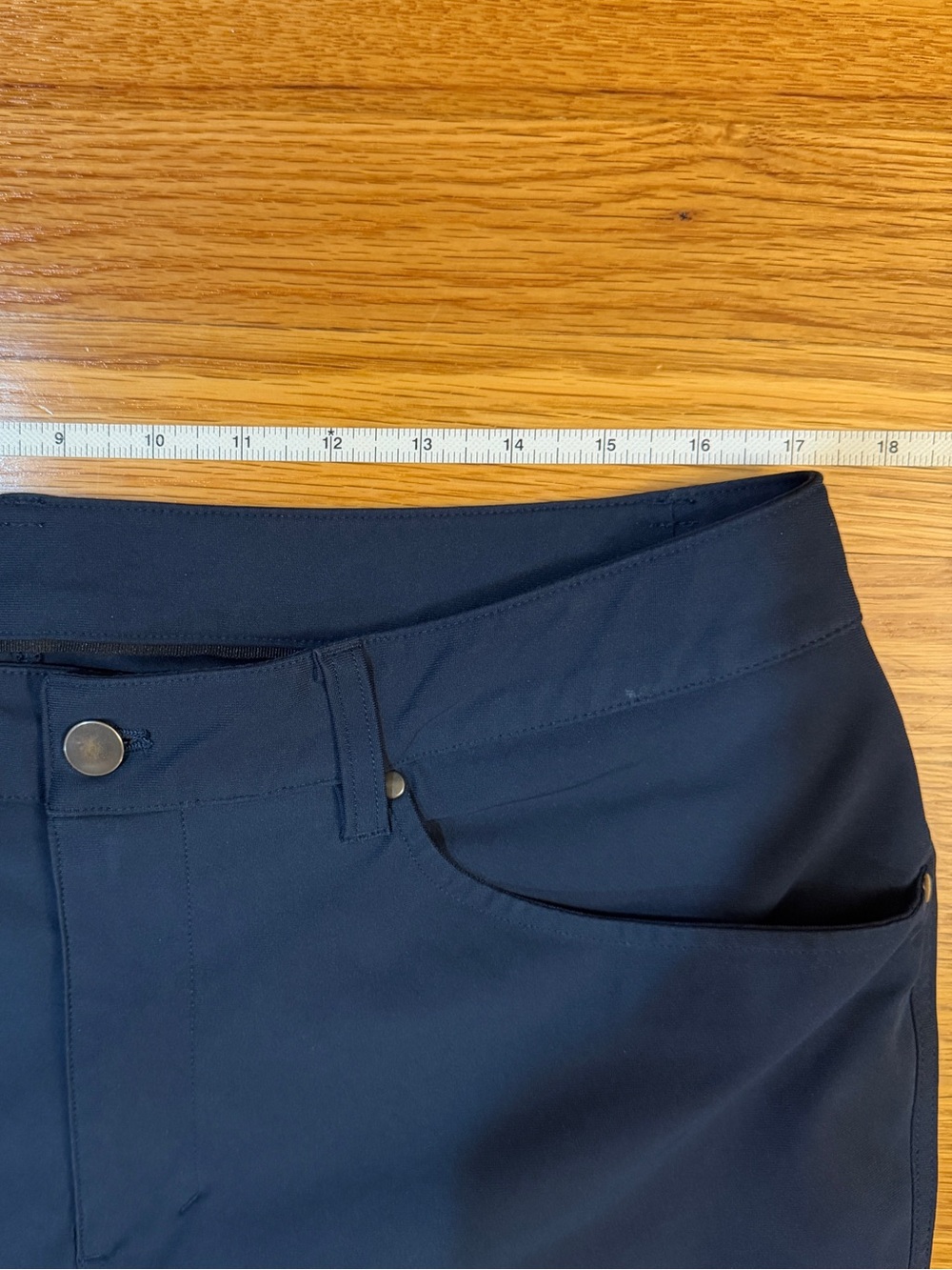 Lululemon ABC Pant Slim *Warpstreme in True Navy - Size 34 x 28" Inseam - Picture 3 of 8